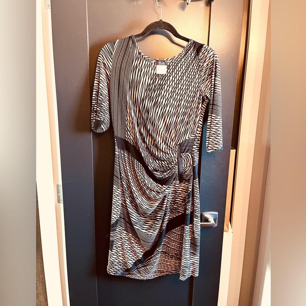 Brand new BALI form fitting dress size 10